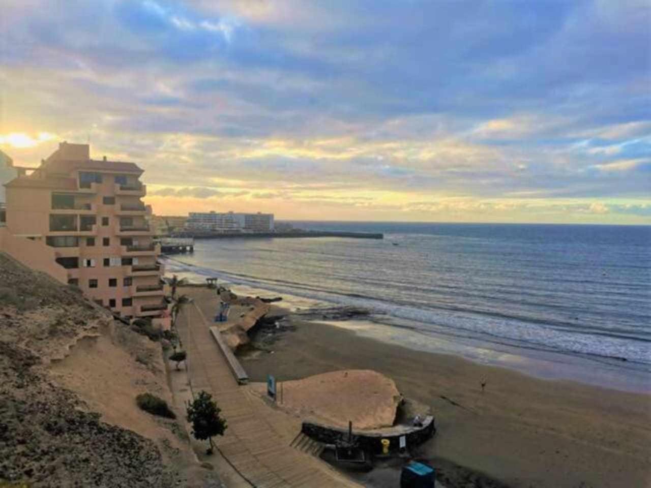Rentenerife Tropical Banana El Medano Екстериор снимка